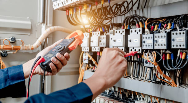 Best Licensed Electrician  in Leona Valley, CA