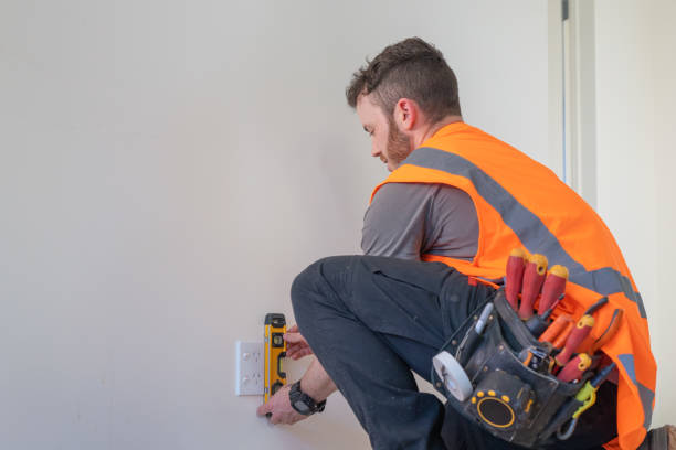 Best Emergency Electrical Repair  in Leona Valley, CA